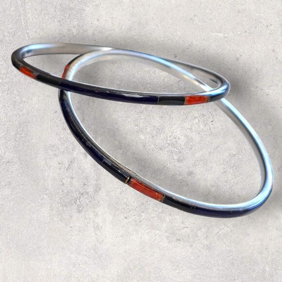 Set of 2 Vintage Silver Bangles with Coral, Lapis Lazuli & Onyx Inlay Bracelet - Picture 1 of 6